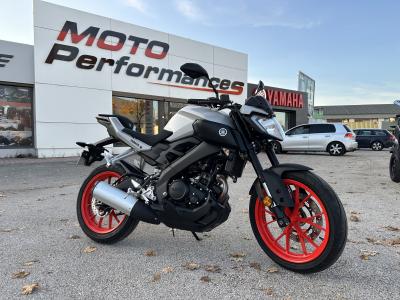 YAMAHA MT-125